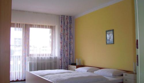 Superior Two-Bedroom Apartment (2-6 adults)