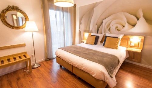 Large Double Room