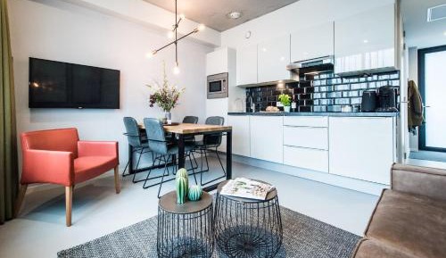 2 Bedroom Apartment 