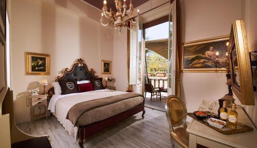 Deluxe Double Room with Balcony