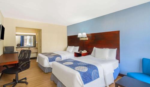 Double Room with Two Double Beds - Smoking