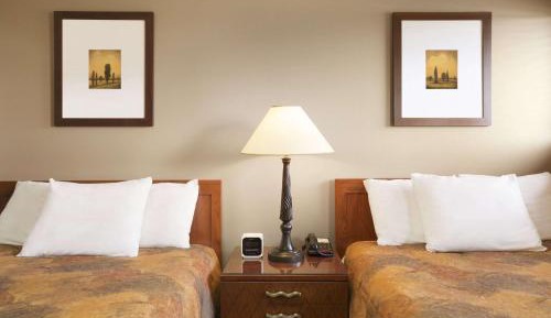 Efficiency Double Room with Two Double Beds - Non-Smoking