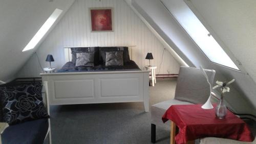 Triple Room with Private Bathroom