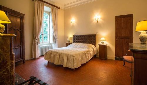 Suite with Garden View