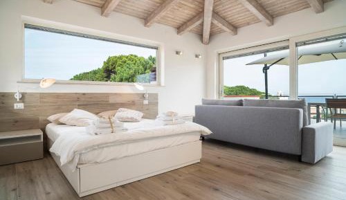 Suite with Sea View