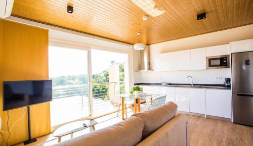 Suite Penthouse (2 Adults + 2 Children)