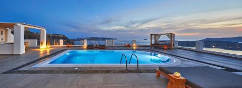 Villa Sapphire with Private Pool and Hot Tub - Caldera View