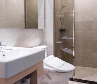 Deluxe Double Room with Shower