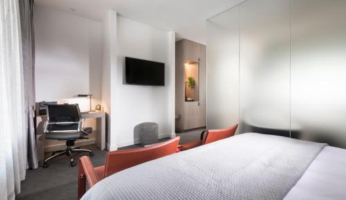 Deluxe Premier King Room