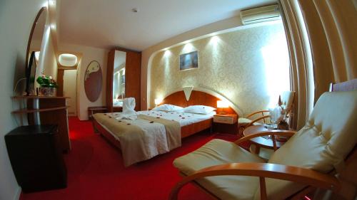 Double or Twin Room with Garden View