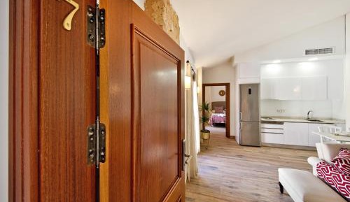 Standard Apartment