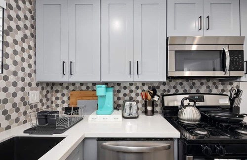 North Central House | ★MARVELOUS 1B1B 5MIN. DRIVE TO ROSE BOWL STADIUM★