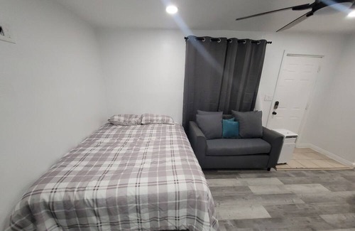 San Bernardino House | Cozy Spot Stop