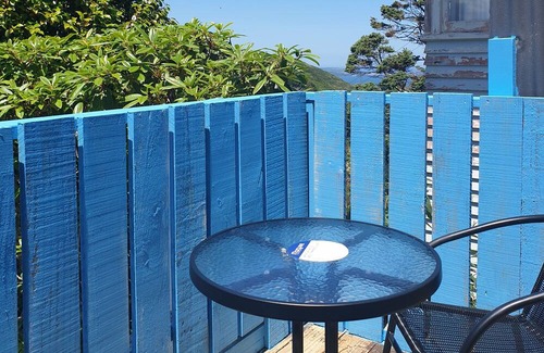 Newlands House | Blue deck house in Newlands - nice views