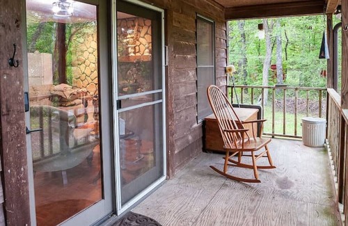 Mountain Rest House | “The Happy Place” River front cabin with dock