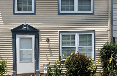 Woodbridge House | Fully Furnished Housing at 13508 Getty Lane, Woodbridge, Virginia