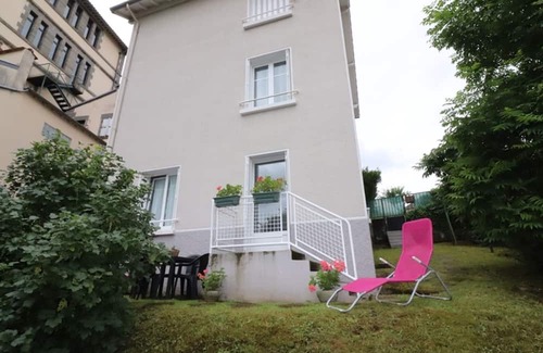Aurillac Cottage | Gite Aurillac, 1 bedroom, 4 persons
