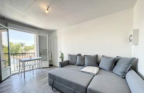 Croix-d'Argent Apartment | T2 Renové et au Calme en Centre-ville