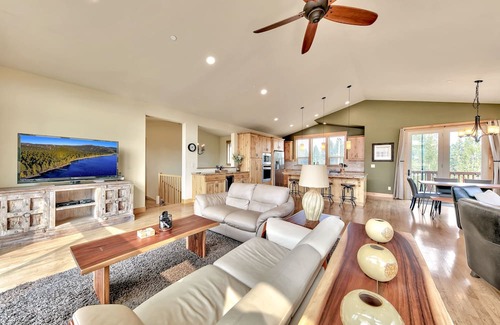 Mountain View Estates House | 1376MD.4 Bedroom Mountain Contemporary Home Views, Quiet & Peaceful Retreat