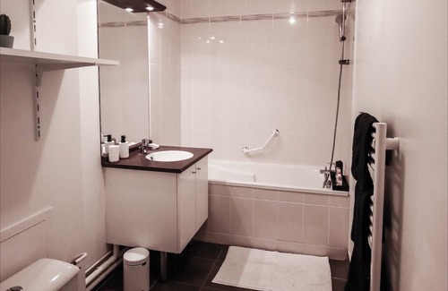 Marcq-en-Baroeul Apartment | Superb apartment with jacuzzi and terrace.