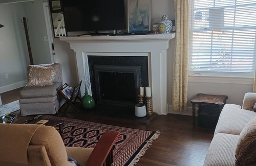 Buckroe Beach House | 2500 sq ft home 4 blocks from Buckroe Beach, dog friendly