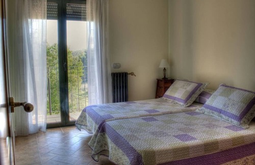 Alia Ski Chalet | Homerez - Chalet for 10 ppl. with swimming-pool and terrace at Pantano de Cijara