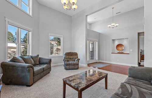 Ponderosa Trails House | So GRAND, So MAJESTIC, So EXQUISITE! Highly-Sought After Location! Pool Table!