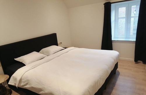 Ypres House | Holiday home The Front Door N°28, TOP comfort center Ypres