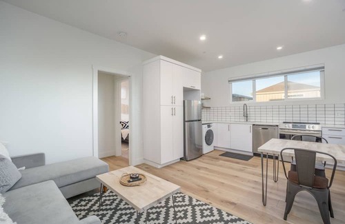 Old Town North House | Downtown Views Deluxe Guesthouse + Rooftop Spa!