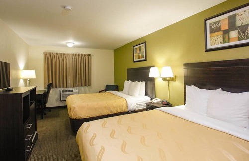 Centralia Hotel | Quality Inn Centralia Chehalis