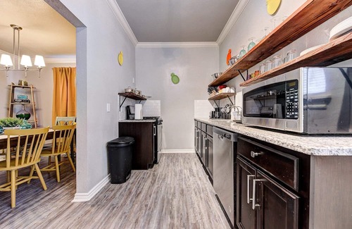 Central Oklahoma City House | Beachy3 – 3 units in 1 – near Uptown & Asian Dist.