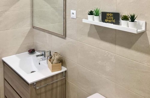 Getafe Apartment | EXCLUSIVE apartment with kitchen, bathroom, parking. 15 min from Centre