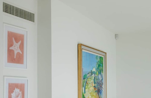 French Riviera House | Monaco Bay View villa with pool, sea views, secure parking for 3 cars, elevator.