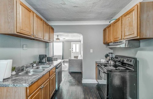 Memphis House | Browning Nest