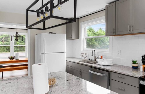 Birmingham House | Dugan Ave Dugout - Unit A