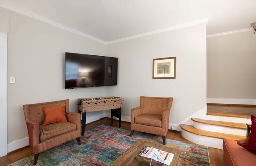 Redmont Park House | Arlington Crescent Revival - Unit 1
