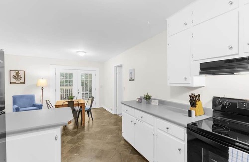 New Castle House | Park Drive Picturesque