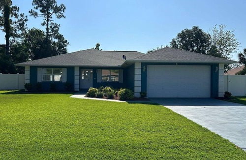 Palm Coast House | Vacaytime Kingbdhottub Nearbeach