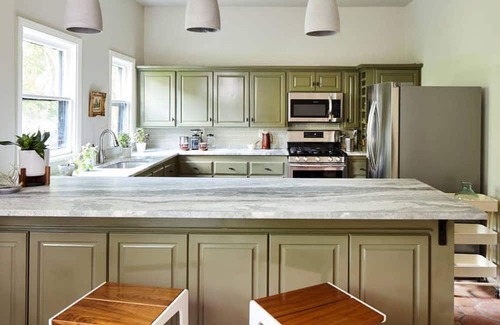 Crestline Heights House | Eden Brae - Birmingham s Premier Retreat
