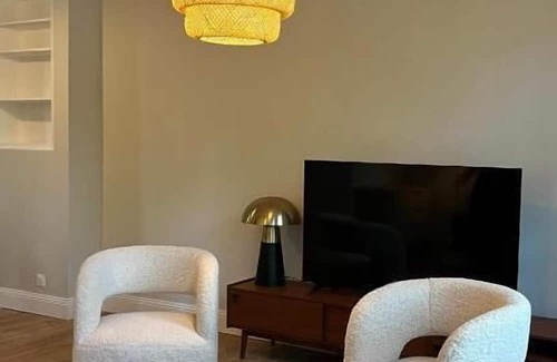 Chartres Apartment | Appartement Jehan de Beauce