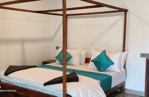 Agonda Hotel | De Orchid Resort