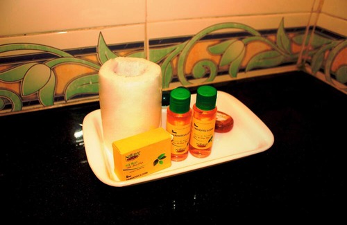 Hadapsar Hotel | Fabhotel Lotus Executive