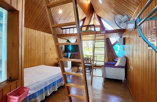 Dongshan Bed & Breakfast | Kite Farm