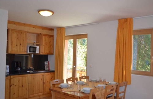 Saint-Pierre-de-Clages Apartment | Amazing Apartment Close to the Centre