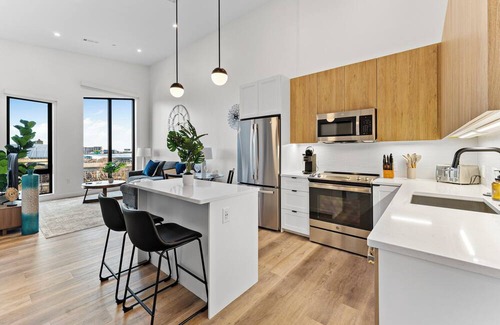 East Boston Apartment | Luxury 1BR Next to Airport 1985