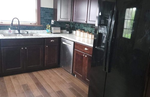 Hamilton House | Charming 4-bedroom house with AC and WiFi in Hamilton