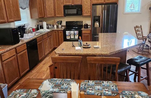Bristol House | Cottage At Greener Pasture Farm