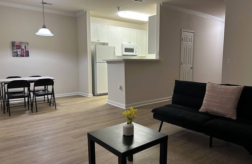 North Bethesda Apartment | 2-bedroom Home in Lovely Bethesda Neighborhood