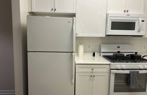 North Bethesda Apartment | 2-bedroom Home in Lovely Bethesda Neighborhood