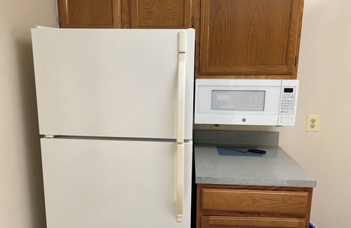 Silver Spring Apartment | Cozy 1-bedroom apartment in Downtown!